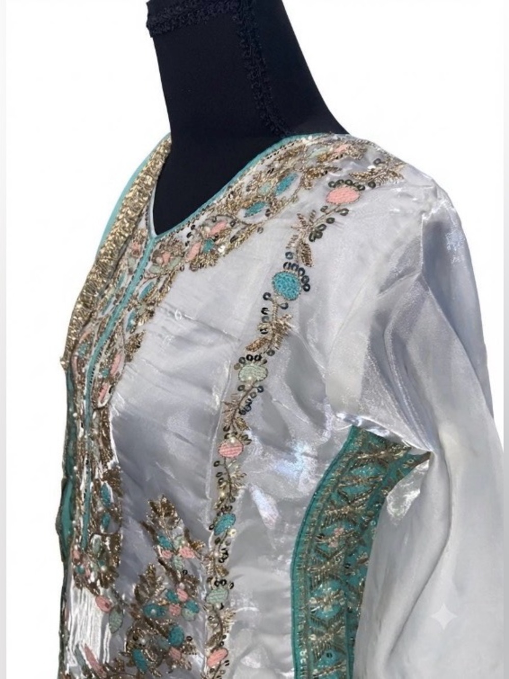 White Embroidered Silk Mix Suit Set - Picture 3 of 7